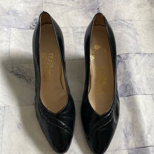 Salvatore Ferragamo Low Pumps